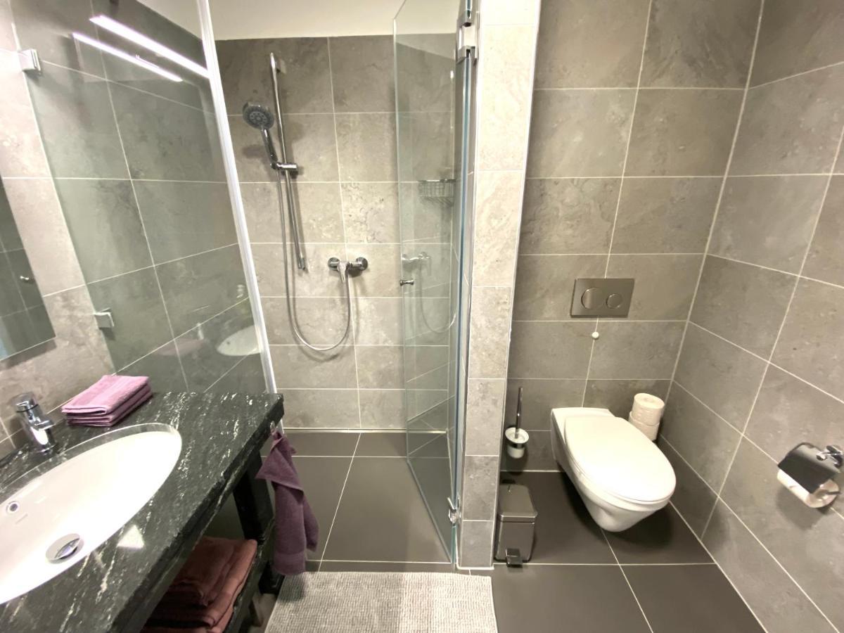 Lilie Appartement In Heviz Mit Tiefgarage, New And Modern Dış mekan fotoğraf