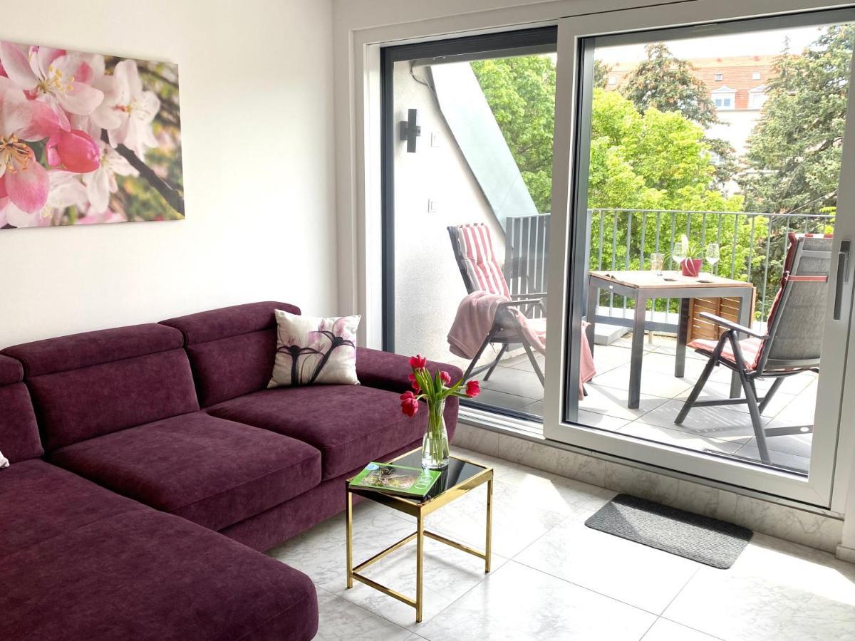 Lilie Appartement In Heviz Mit Tiefgarage, New And Modern Dış mekan fotoğraf