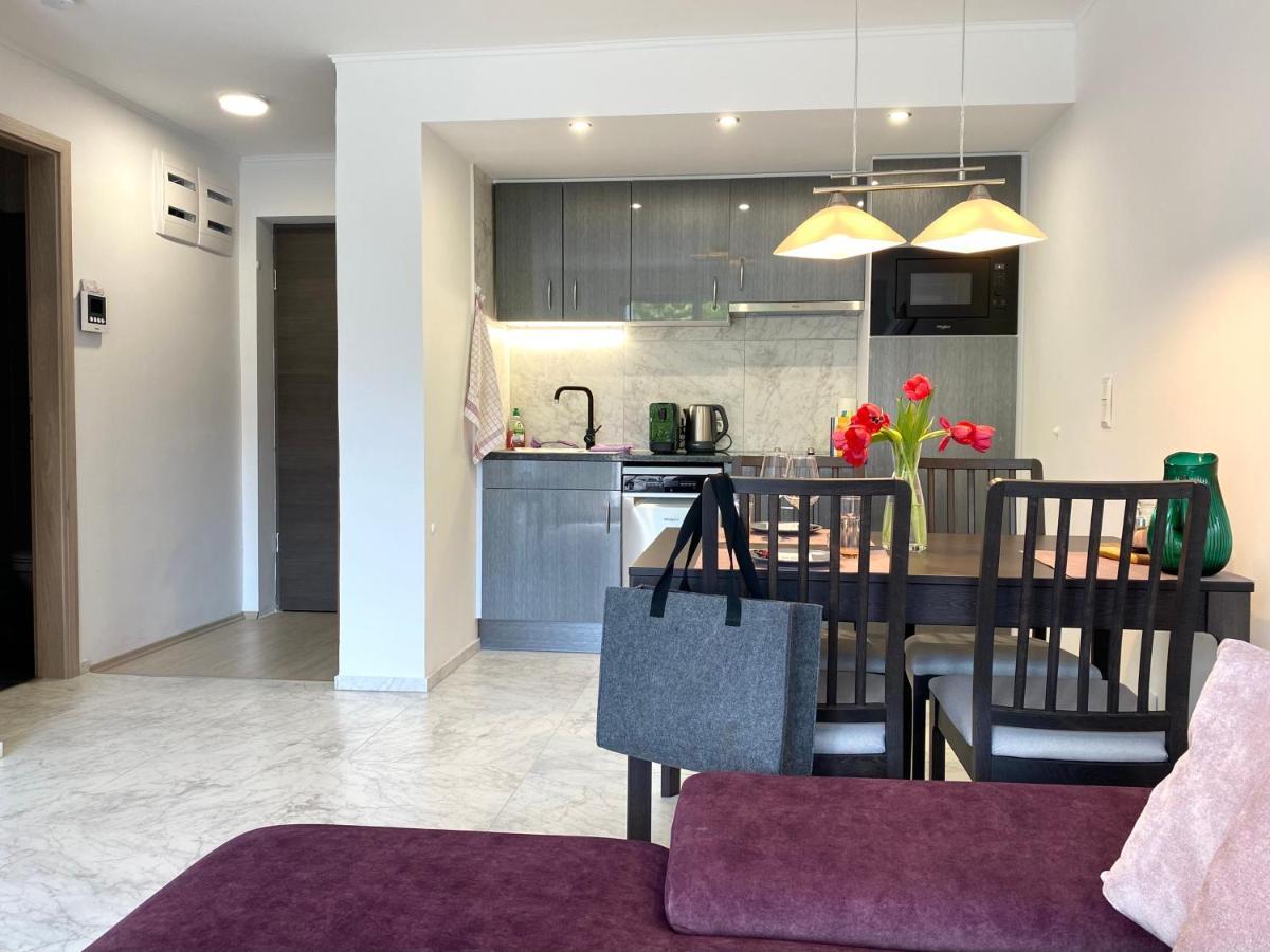 Lilie Appartement In Heviz Mit Tiefgarage, New And Modern Dış mekan fotoğraf